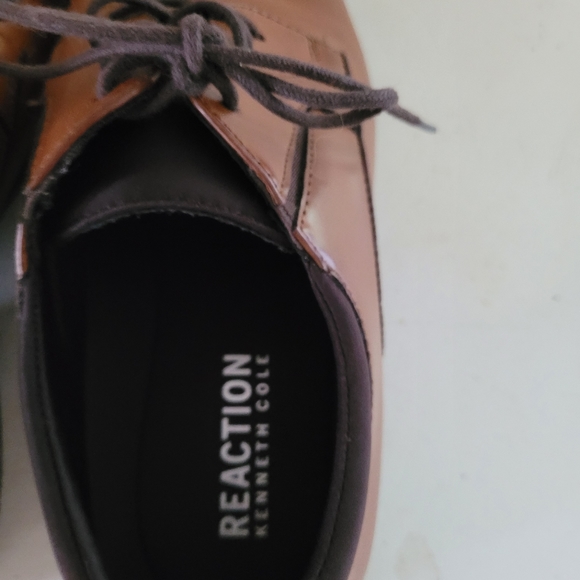 Reaction Kenneth Cole men shoes size 10MReaction Kenneth Cole men shoes size 10M - Picture 11 of 11